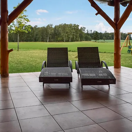 Сasa de vacaciones Lovely Home In Srokowo With Sauna Srokowo