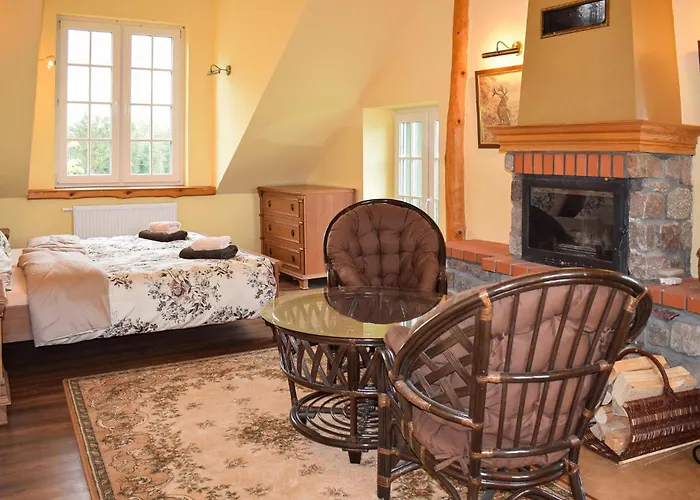 5 Bedroom Pet Friendly In *